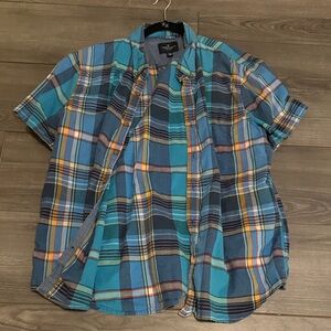 American Eagle Outfitters Men's Blue Plaid Button Down Shirt